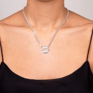 NEW!   GUCCI Groove GG logo pendant necklace